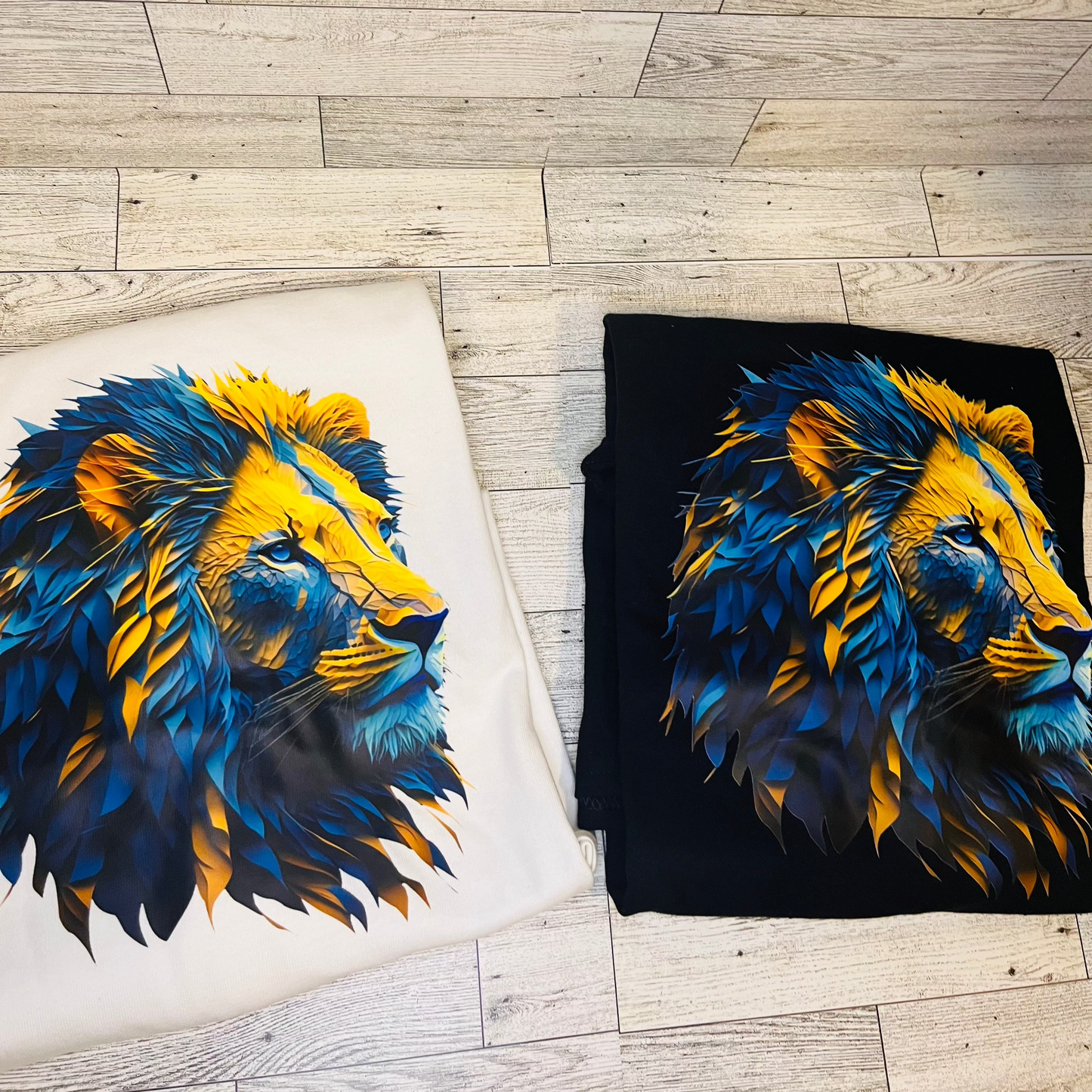 Blue Lion Men’s T Shirt