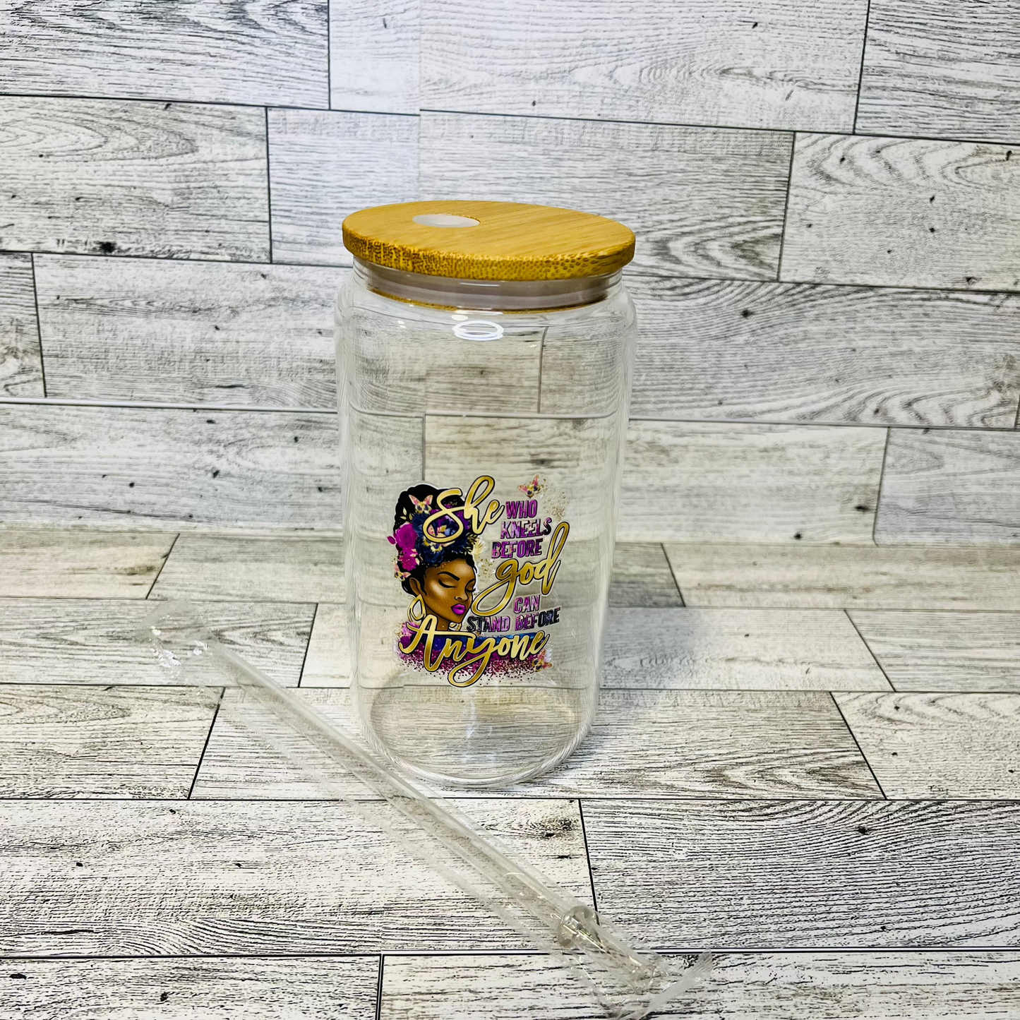 She who kneels 16oz glass cup