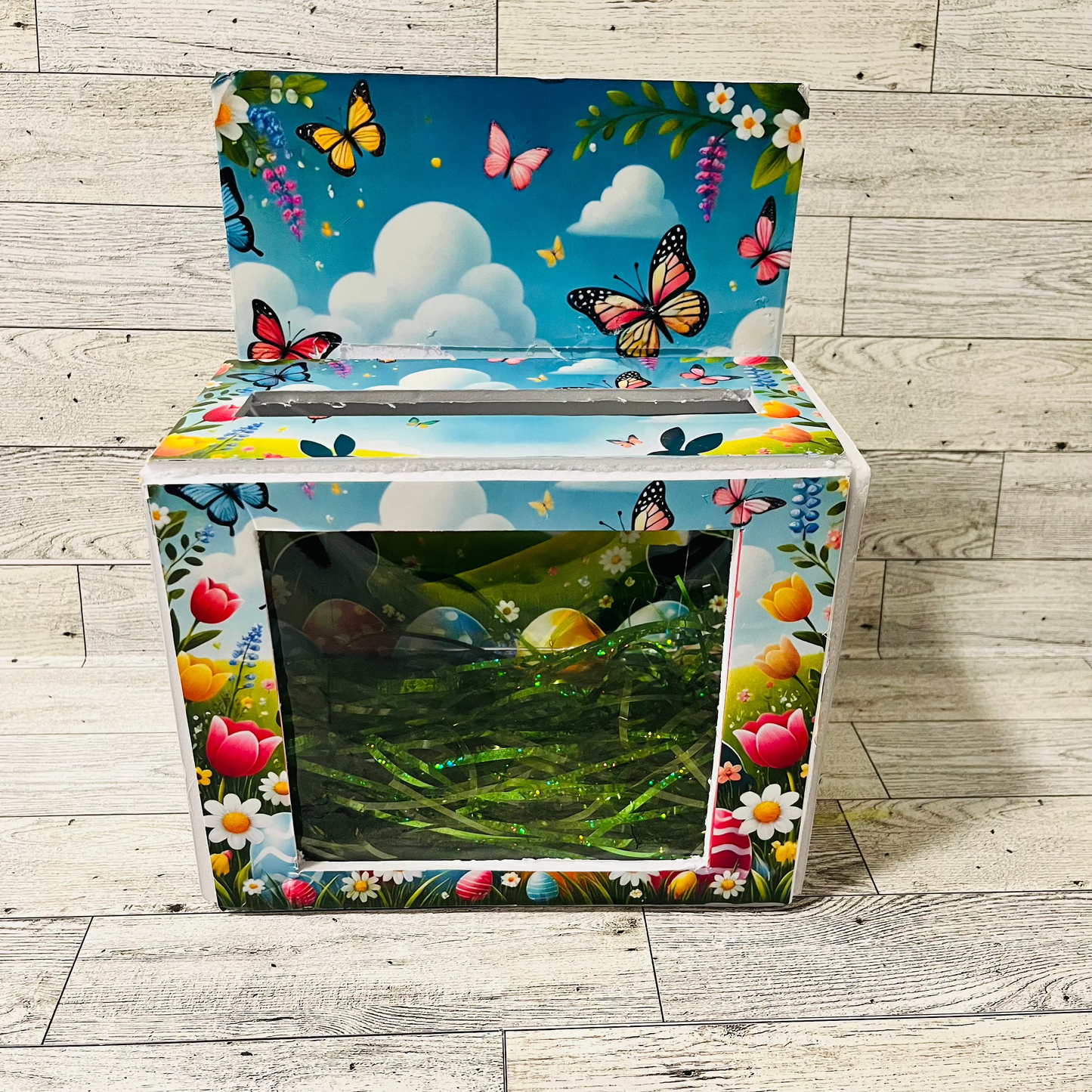 Peekaboo Easter Box