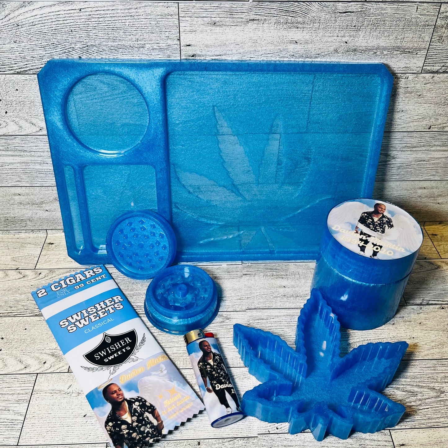 Custom 4/20 Rolling Tray Set